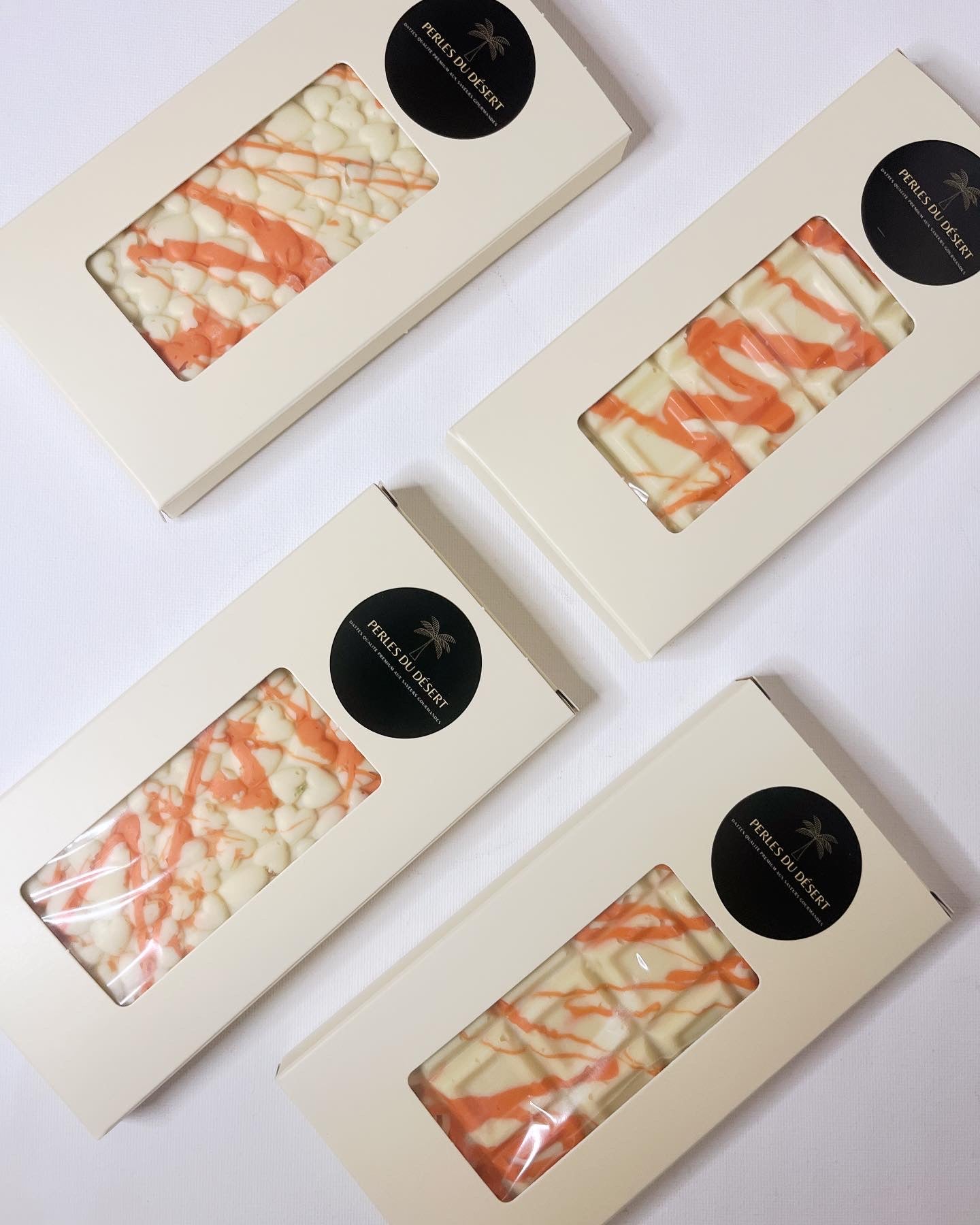 TABLETTE CHOCOLAT BLANC FOURRÉE BUENO